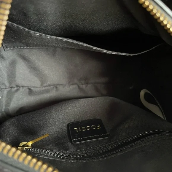 Fossil Black Mini Sydney satchel with Red Heart Accents - like new - Picture 4 of 4